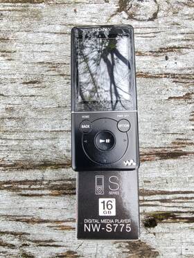 Sony Nw-775 Walkman Mp3 Player 16gb