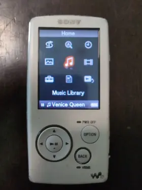 Nw-a805 Sony Walkman 2gb Mp3 Digital Player White Uses Sonic Stage To Add Mp3s