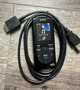 Nw-e062 Sony Walkman Digital Media Mp3 Player 2gb Japanese Model Black