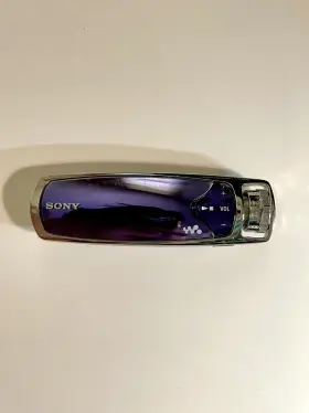Nw-s703f Sony Walkman Mp3 Player 1gb Violet Purple - Excellent Condition Rare