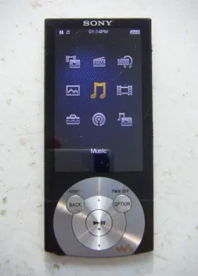 Nwz-a845 Sony Walkman 16gb Digital Media Mp3 Player With Noise Cancelling