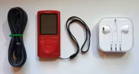 Nwz-e374 Sony Walkman Digital Mp3 Media Player Red