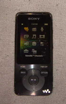 Nwz-e584 Sony Walkman 8gb Digital Media Mp3 Player. Works Bad Hold Switch