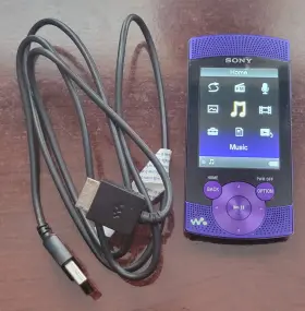 Nwz-s544 Sony Nwz-s44 Walkman Purple 8 Gb Digital Media Mp3 Player - Works Great