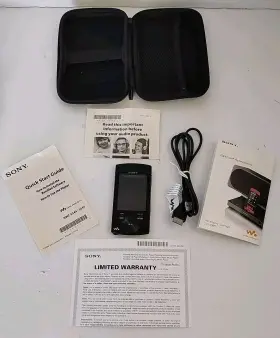 Nwz-s545blk Sony Walkman Digital Media Mp3player Nwz-s545 With Accessories