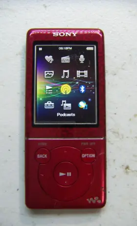 Nwz-s774 Sony Walkman 8gb Digital Media Mp3 Player With Bluetooth Red/black