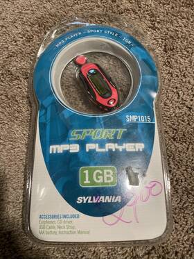 Sylvania Smp1015 1gb Mp3 Player Factory Sealed New Pink Sport Style
