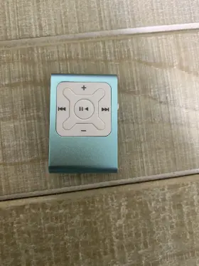 Smp2012 Sylvania Smp 2012 2gb Mp3 Player Light Blue Not Tested