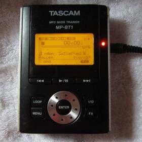 Tascam Mp-bt1 Portable Mp3 Bass Trainer Black