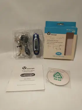 Vuescape 049696602860 Mp3 Music Player 2 Gb 1000 Song Capacity