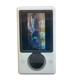 1090 Zune Microsoft 30gb White Mp3 Digital Media Player