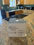 Apple Stereo Connection Kit For Ipod Sealed Nos - (M9339LL/C) New. Price: $115.00.