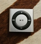 For Parts Apple Ipod Shuffle 2 Gb A1373 Silver. Price: $14.00.