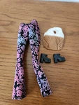 Beat Street Fashion Barbie 2003 Mattel B8239 Floral Pants Purse Heels New. Price: $22.00.