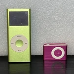 Vintage Apple Ipod Shuffle & Nano Pink Model A1204 For Parts. Price: $20.00.