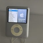 Apple Ipod Nano 3RD Generation 4GB Usb MP3 Player - Silver (MA978LL) 539 Songs Used. Price: $59.99.