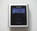 Philips Gogear Raga SA1942/02 (4GB) Digital Media MP3 Player Silver. Works Great Used. Price: $19.95.