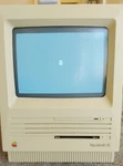 Estate Vintage Apple Macintosh Se Computer Classic M5011 Powers On 1-OWNR Clean!. Price: $195.00.