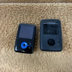 Creative Zen Plus Black/blue ( 4 Gb ) Digital Media Player For Parts Untested. Price: $23.74.