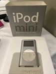 Apple Ipod Mini A1051 6 Gb Queer Folk Season Engraved Back Rare Open. Price: $326.25.