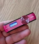 Sony MP3 NWZ-B172 Protable Music 2GB Walkman Usb Player-pink Used. Price: $75.00.