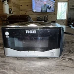 Rca Dual Alarm Cd Clock Radio Am/fm Digital Display Black Silver Used. Price: $10.00.