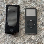 Apple 2GB Ipod Nano 1ST Generation Black A1137 Used. Price: $29.99.