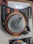 Panasonic SL-CT582V Portable MP3/CD Player Am/fm Brand New The Packaging. Price: $150.00.