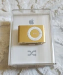 Apple Ipod Shuffle 1GB 2ND Generation A1204 Gold MC167LL/A Sealed New. Price: $78.95.