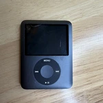 Apple Ipod A1236 8GB Black Portable MP3 Player Mpn Digital Music Device Used. Price: $50.00.