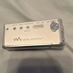 Sony Walkman NW-MS53 256MB Silver Digital Music Player MP3/WMA Usb Used. Price: $129.00.