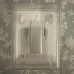Apple A1271 Ipod Shuffle 4GB Silver New In Box MB867LL/B/. Price: $225.00.