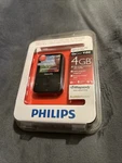 Philips Gogear Vibe 4GB MP3 Music Player Black - Factory Sealed New. Price: $64.99.